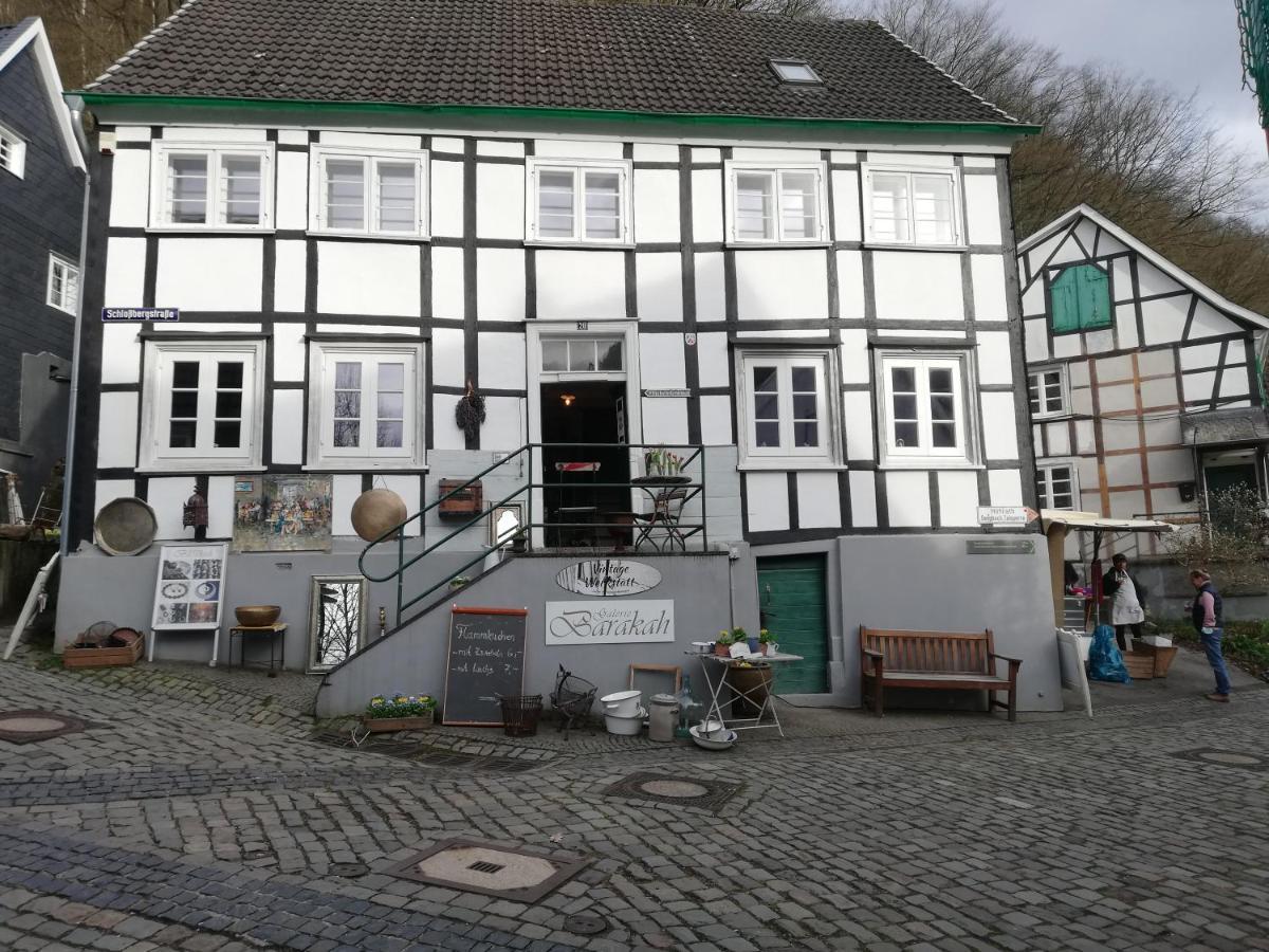 Ferienwohnung Am Schlossberg Solingen Luaran gambar